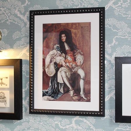 The Kings Arms Hotel Бистер Интерьер фото
