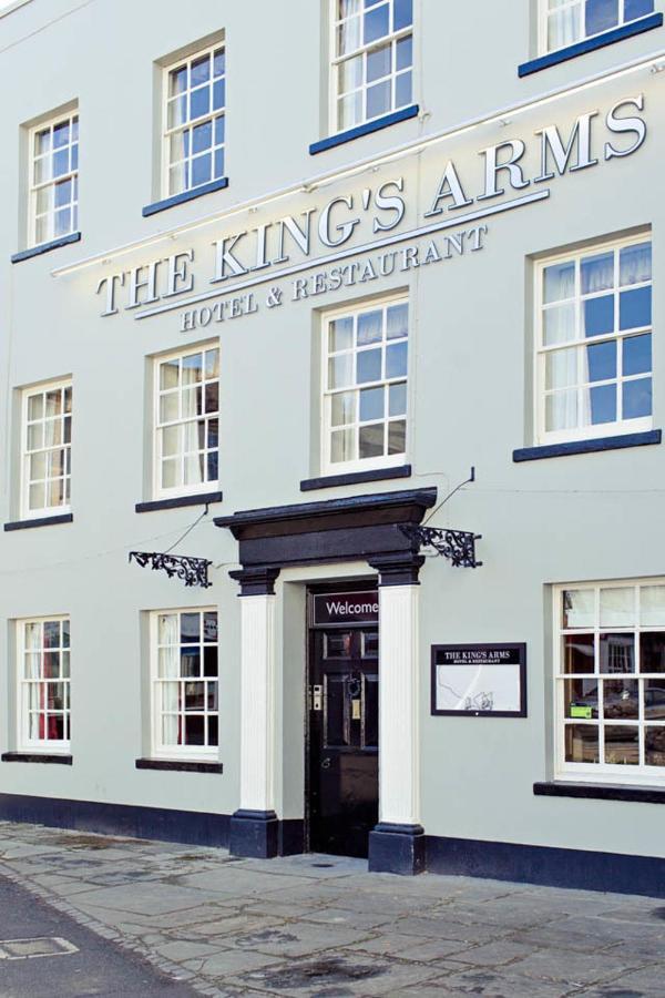 The Kings Arms Hotel Бистер Экстерьер фото